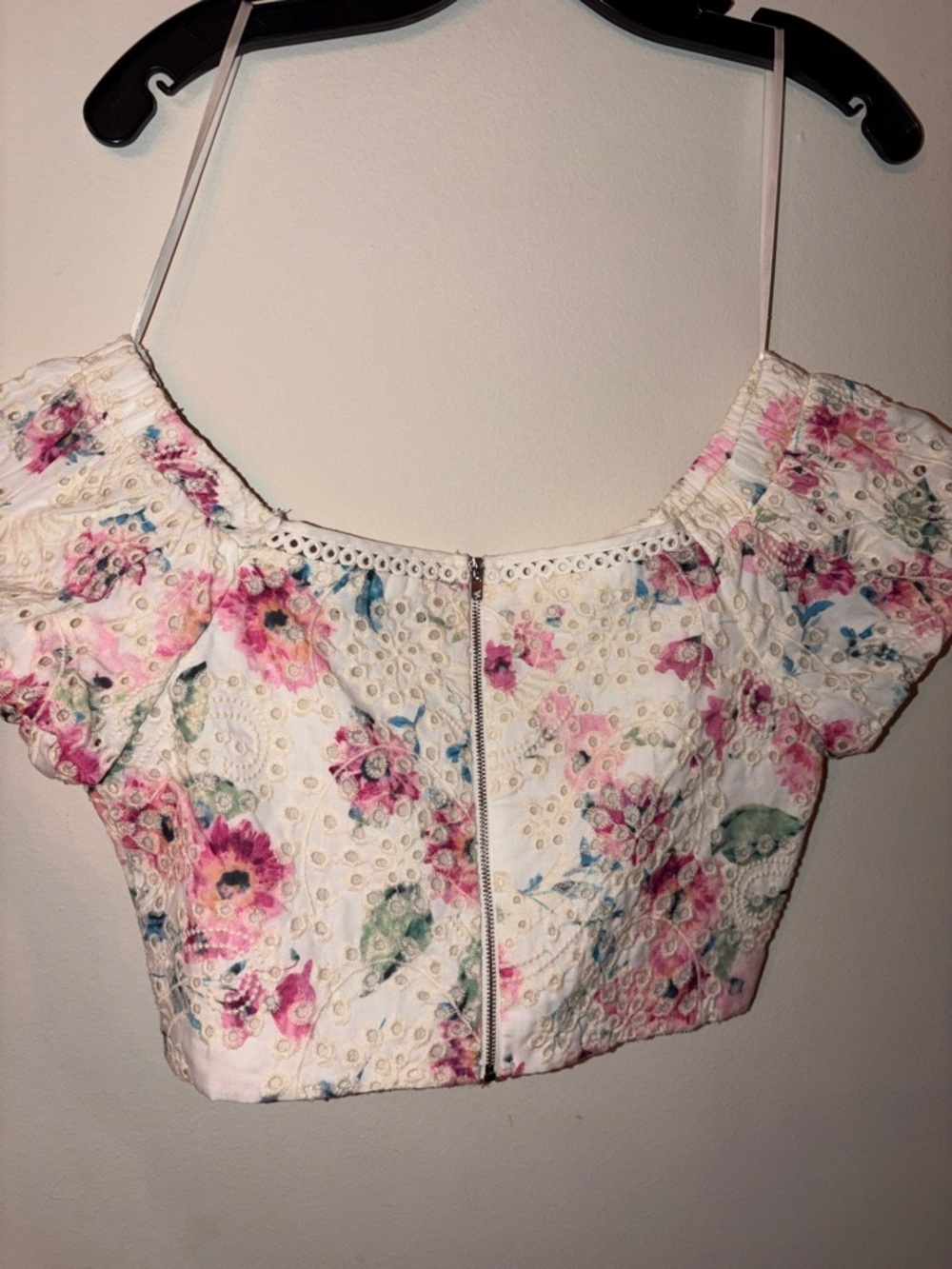 AQUA Floral Eyelet Puff Sleeve Crop Top – Size Small 💙✨ - Picture 6 of 6